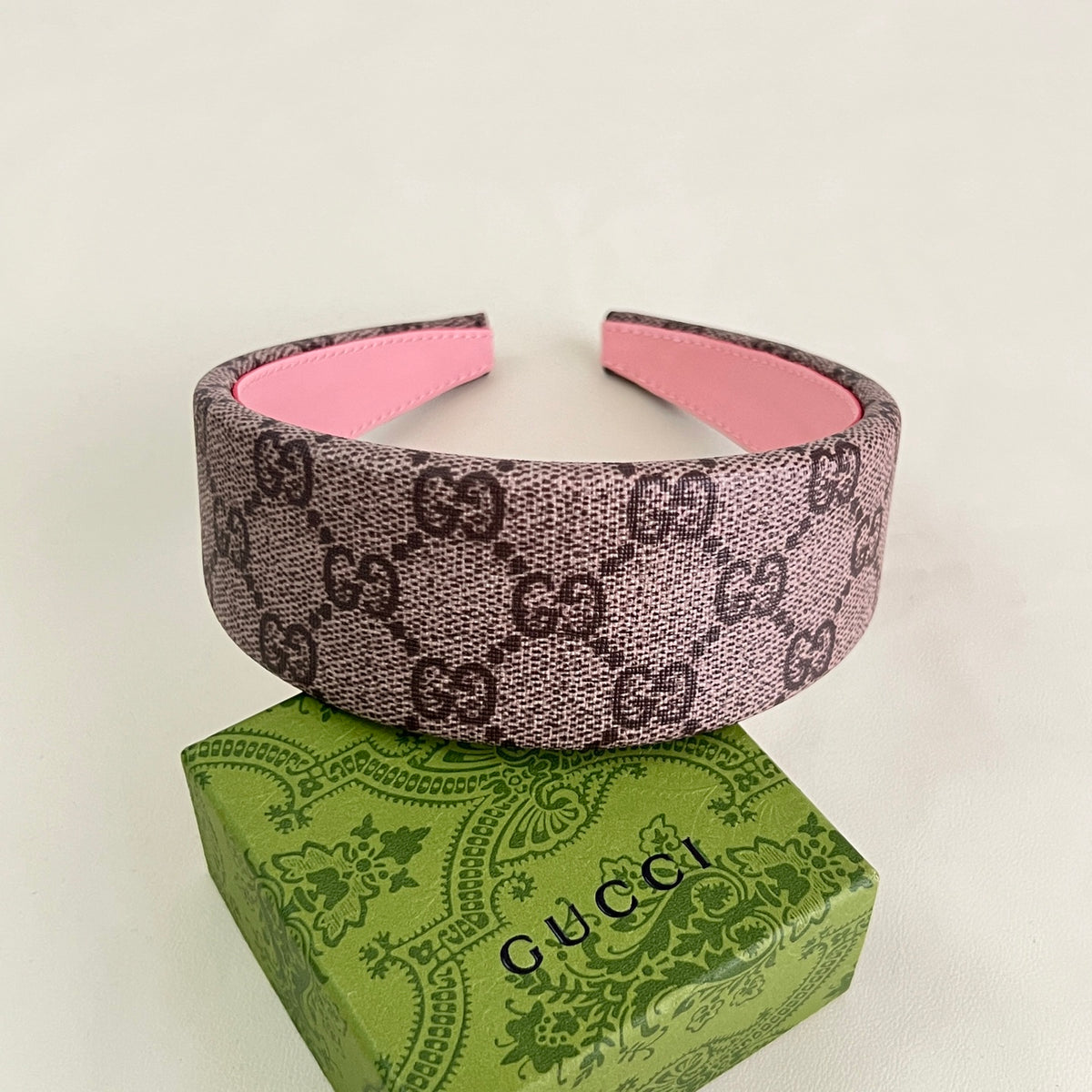 Gucci Pink Monogram Leather Bracelet - album image 4