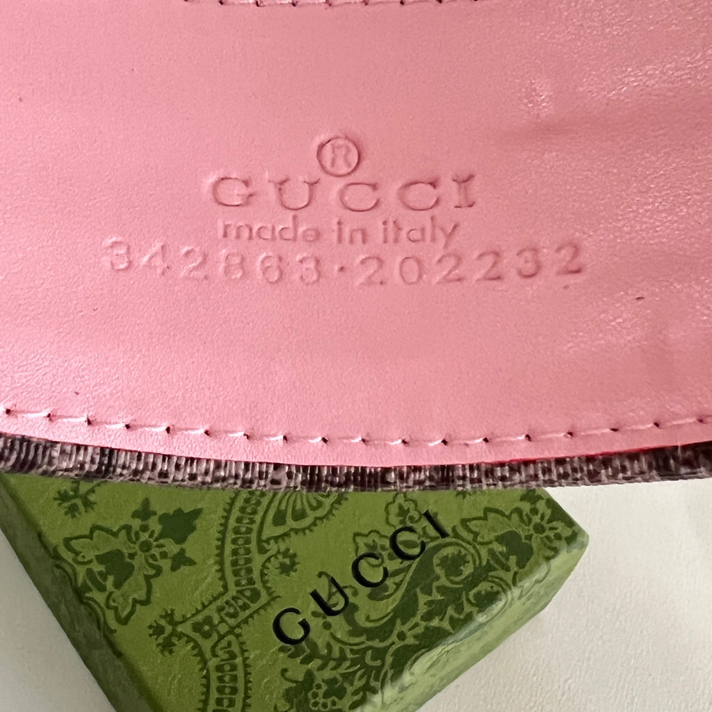 Gucci Pink Monogram Leather Bracelet - album image 6