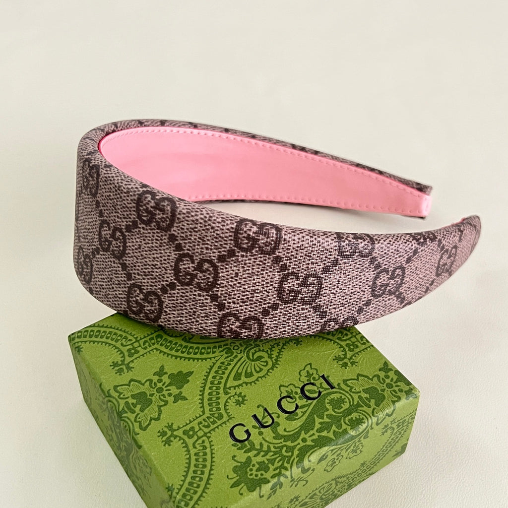 Gucci Pink Monogram Leather Bracelet - album image 5