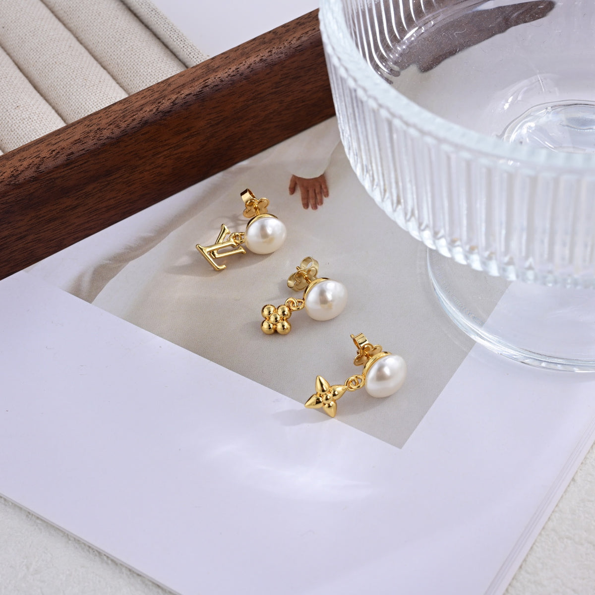 Louis Vuitton Gold-Tone Long Flower Drop Earrings - album image 2