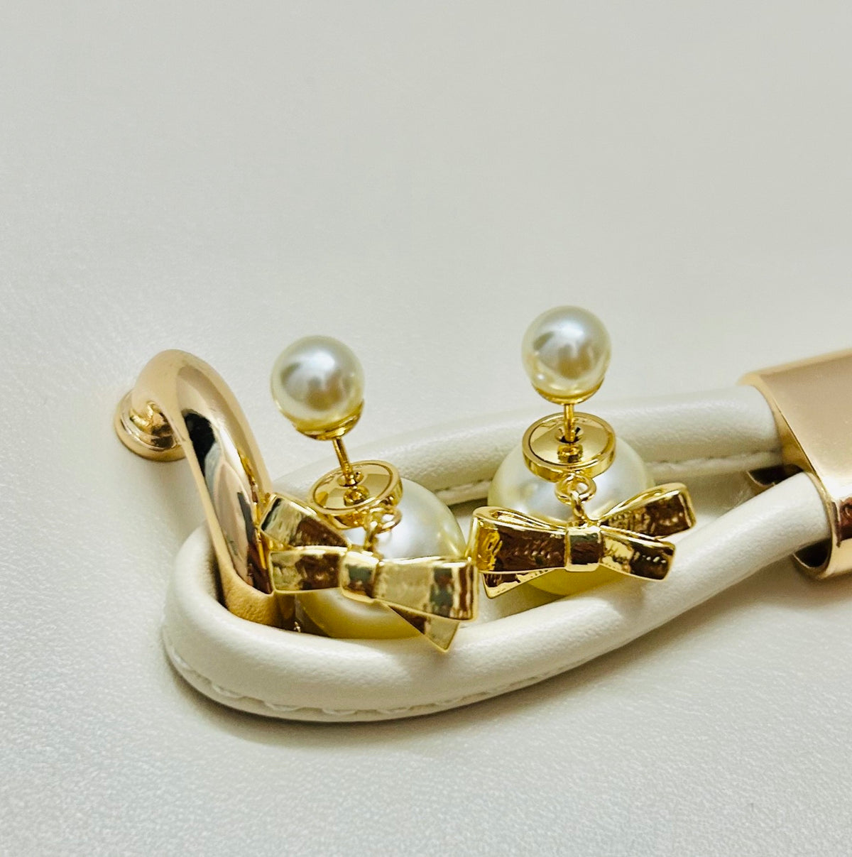 Dior Pearl-Look Bow-Accent Earrings - product image 13