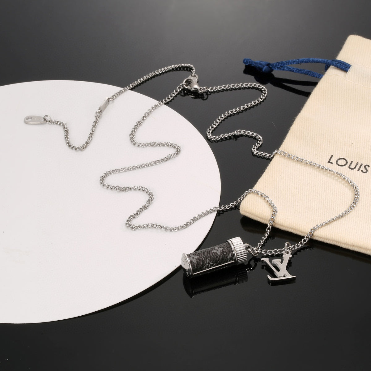 Louis Vuitton Sculpture Monogram V Letter LV Letter Perfume Bottle Chain Necklace - album image 3