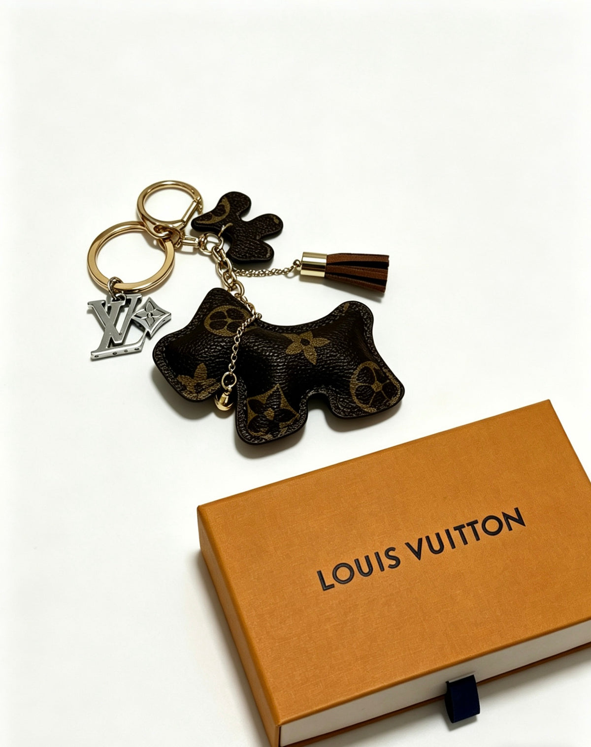 Louis Vuitton Black Bear Keychain with Gold-Tone Ring - album image 2