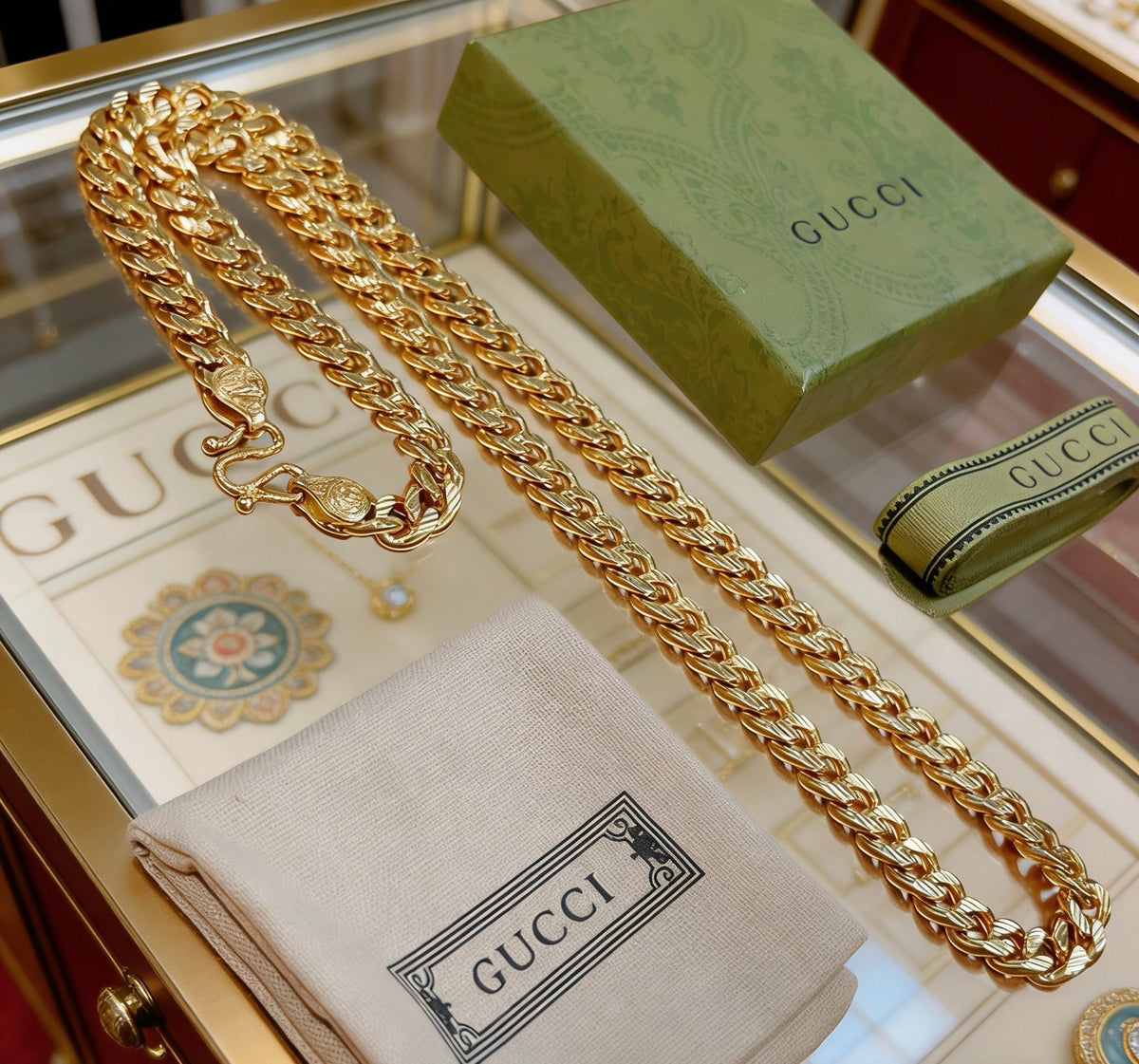 Gucci Anger Forest Interlocking G Antiqued Chain Necklace - album image 4