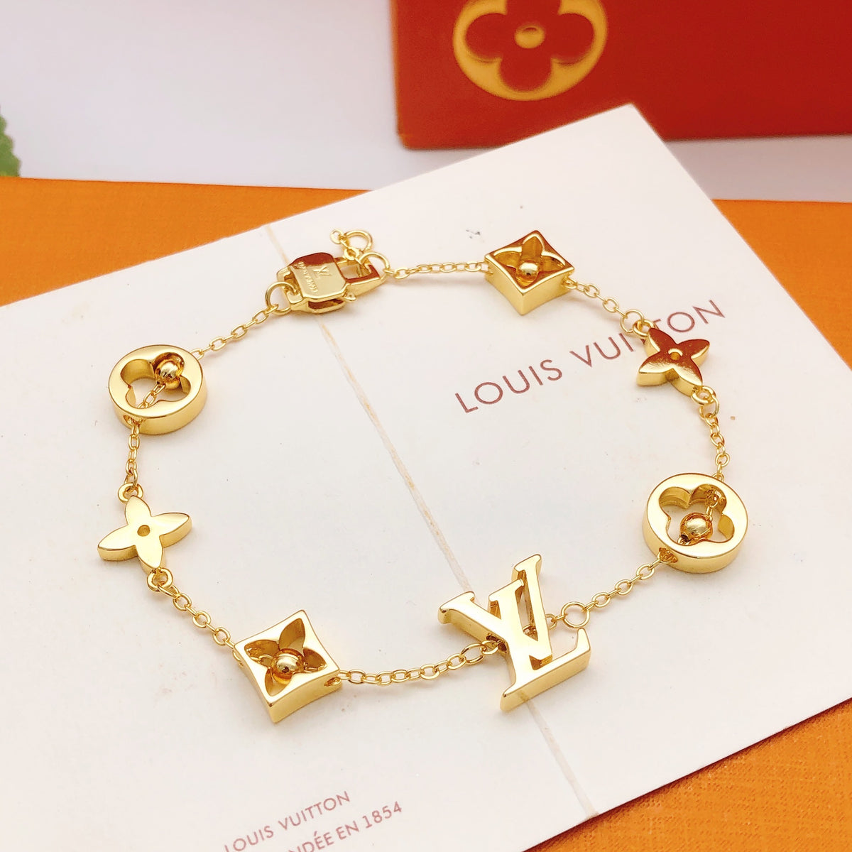 Louis Vuitton Openwork Polished Bracelet - album image 4