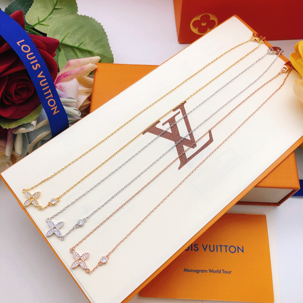 Louis Vuitton Silver-Tone Flower Necklace - album image 5