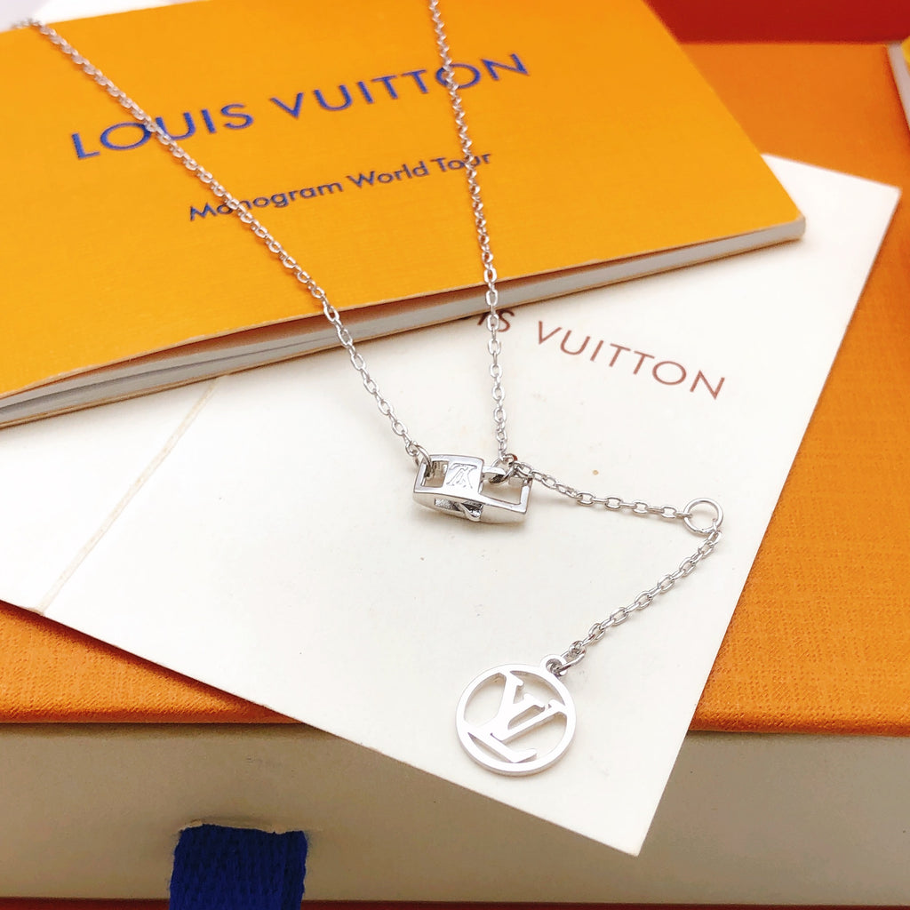 Louis Vuitton Silver-Tone Flower Necklace - album image 4