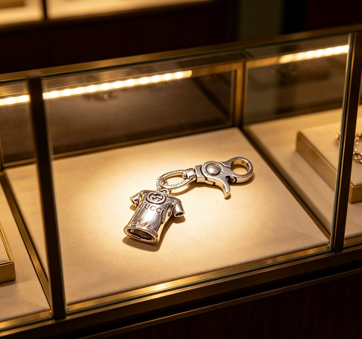 Gucci Anger Forest Interlocking G Key Keychain - album image 2