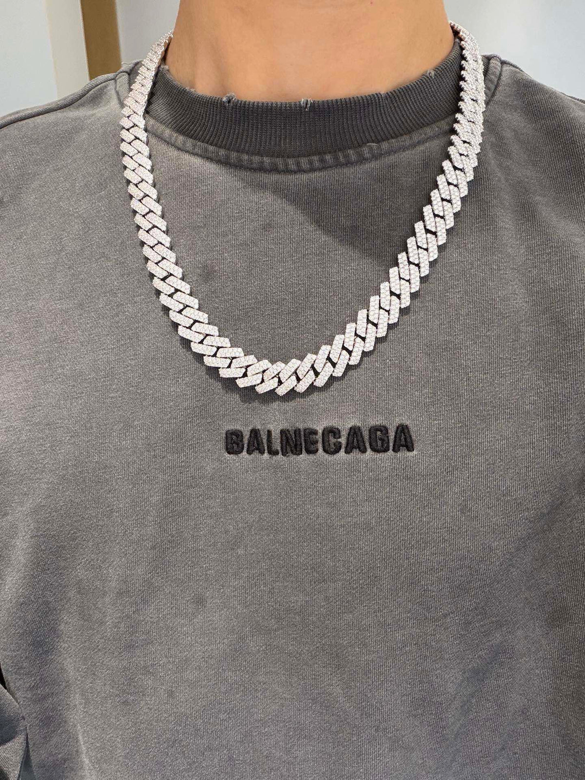 Gucci Anger Forest Interlocking G Crystal Accent Chain Necklace - album image 3