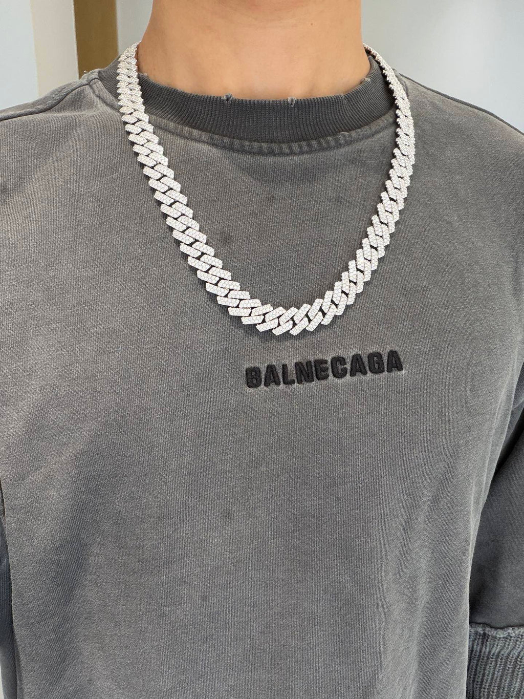 Gucci Anger Forest Interlocking G Crystal Accent Chain Necklace - album image 9