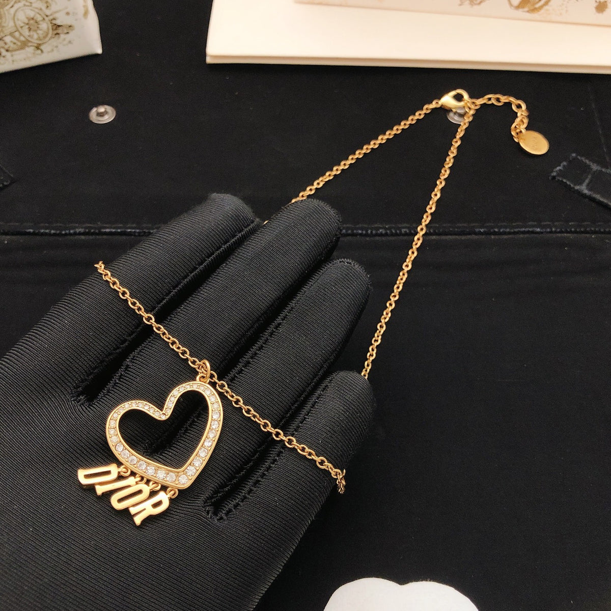 Dior Heart Outline Letter Necklace - product image 4