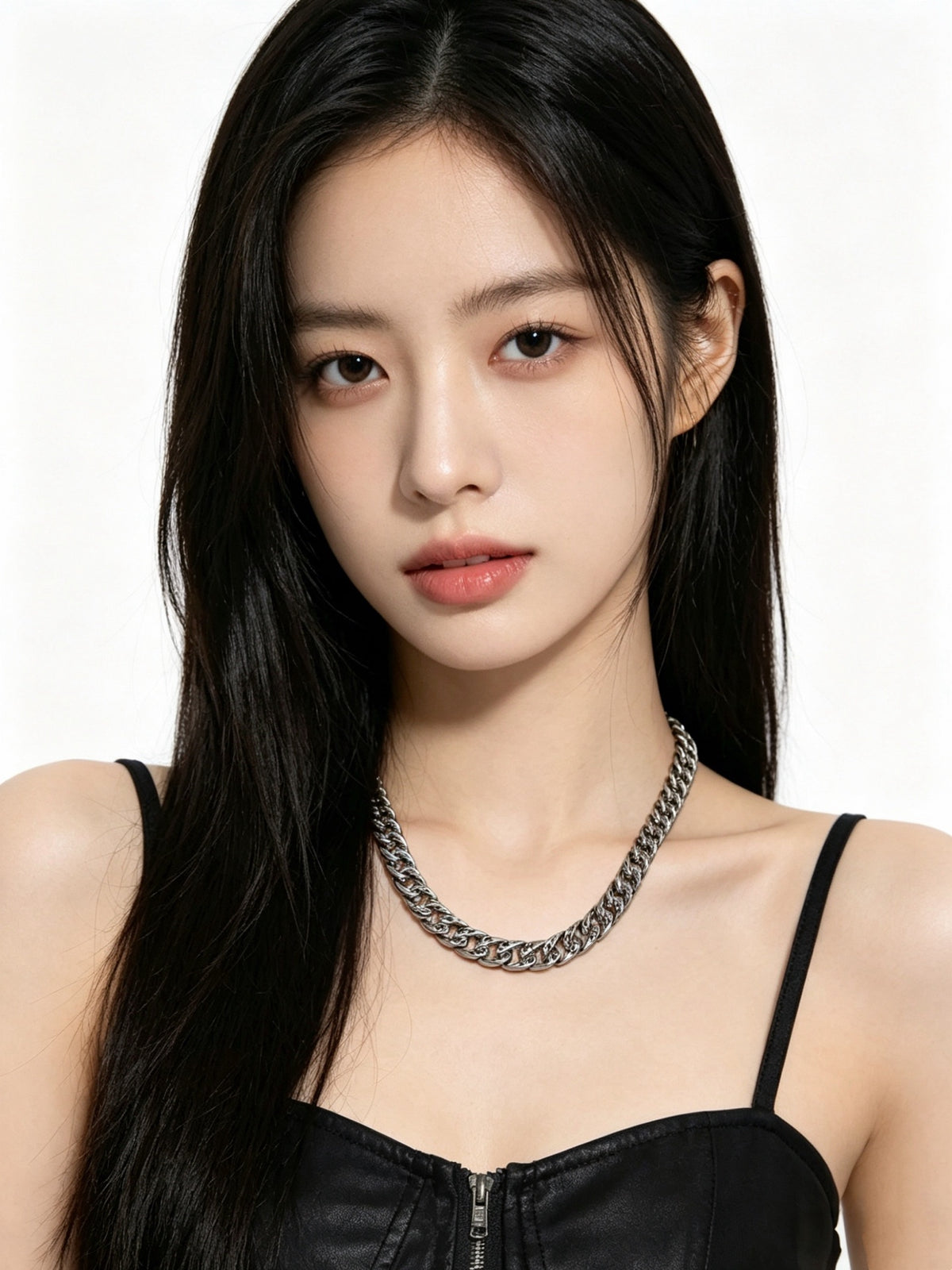 Louis Vuitton Silver-Tone Antiqued Chain Necklace - album image 5