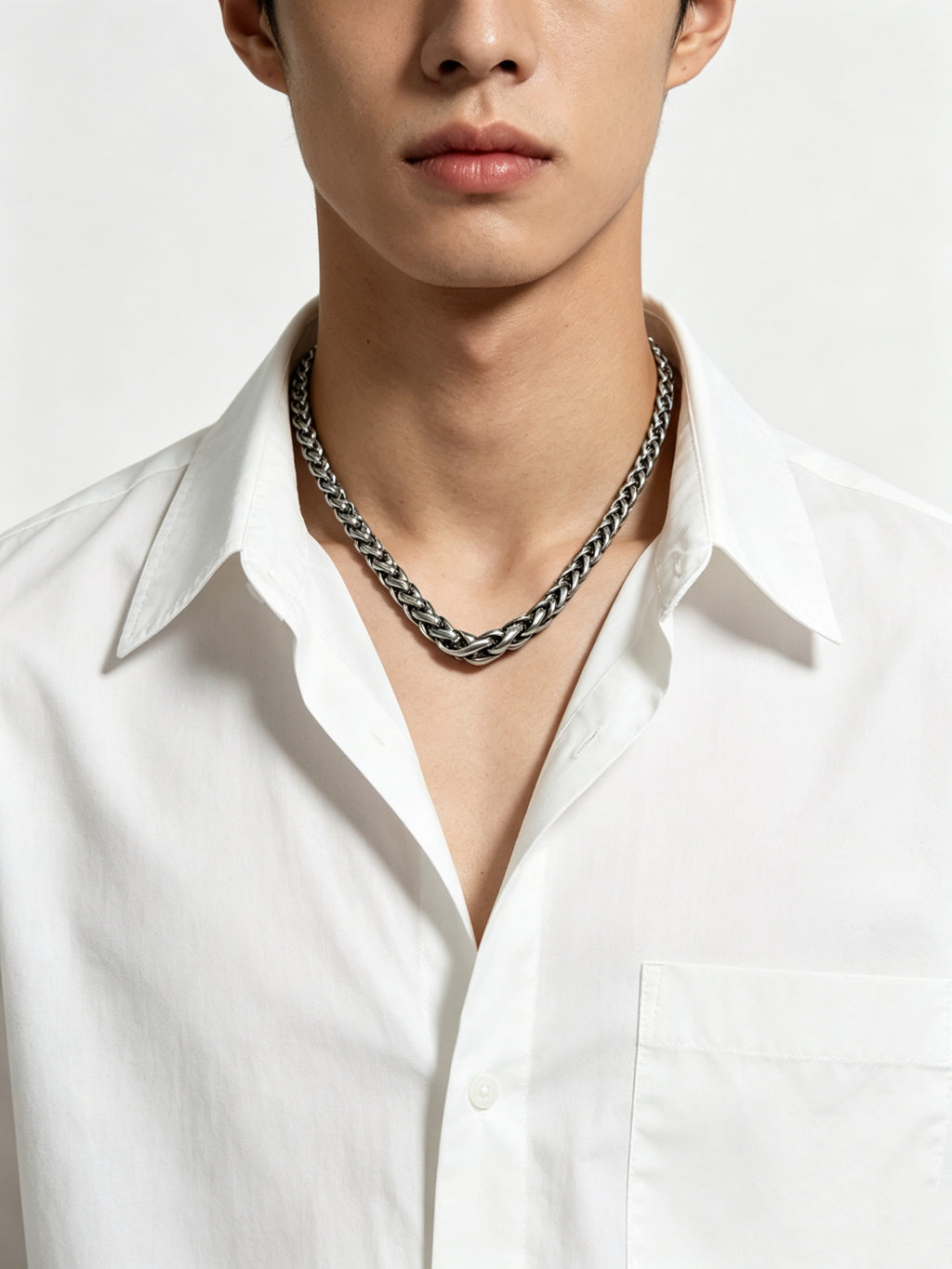 Louis Vuitton Silver-Tone Antiqued Chain Necklace - album image 9