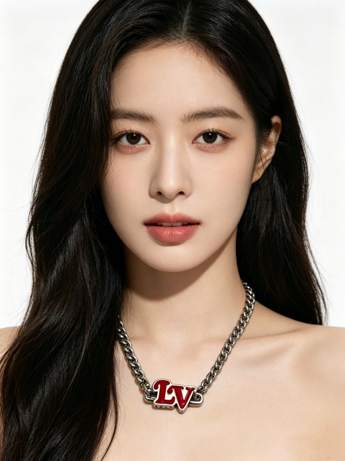 Louis Vuitton Silver-Tone Antiqued Chain Necklace - album image 9