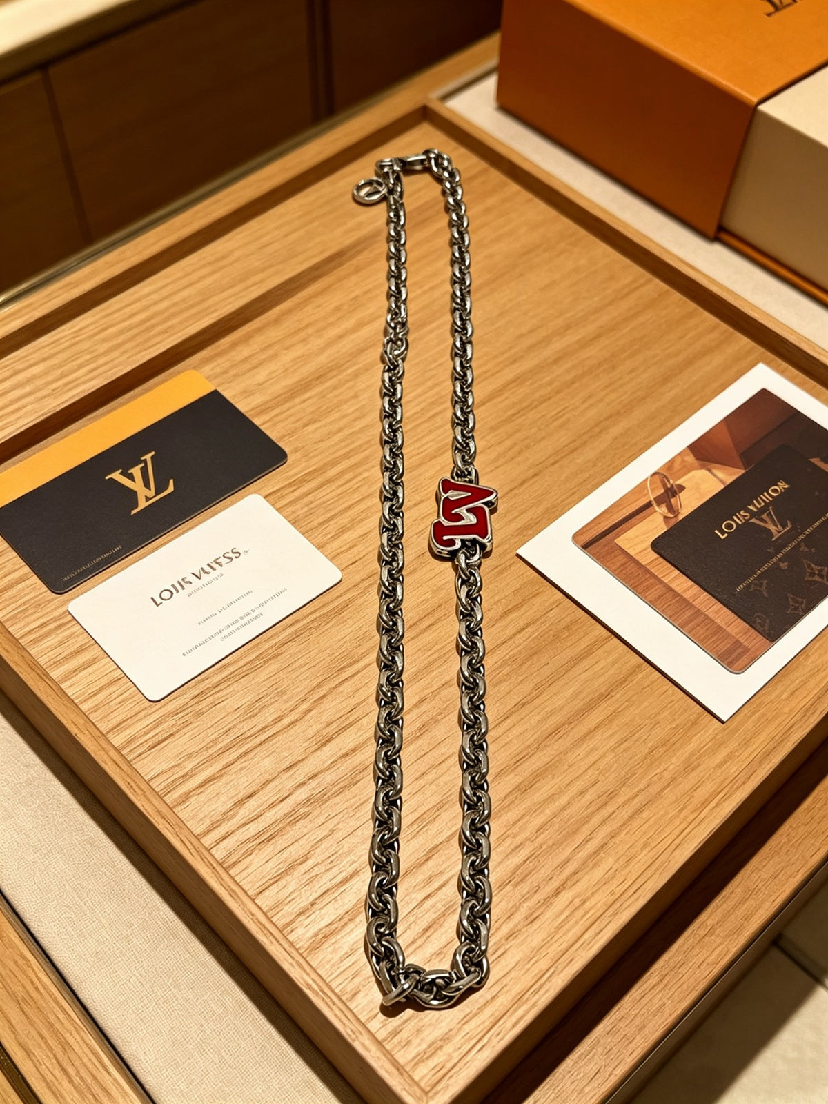 Louis Vuitton Silver-Tone Antiqued Chain Necklace - album image 7