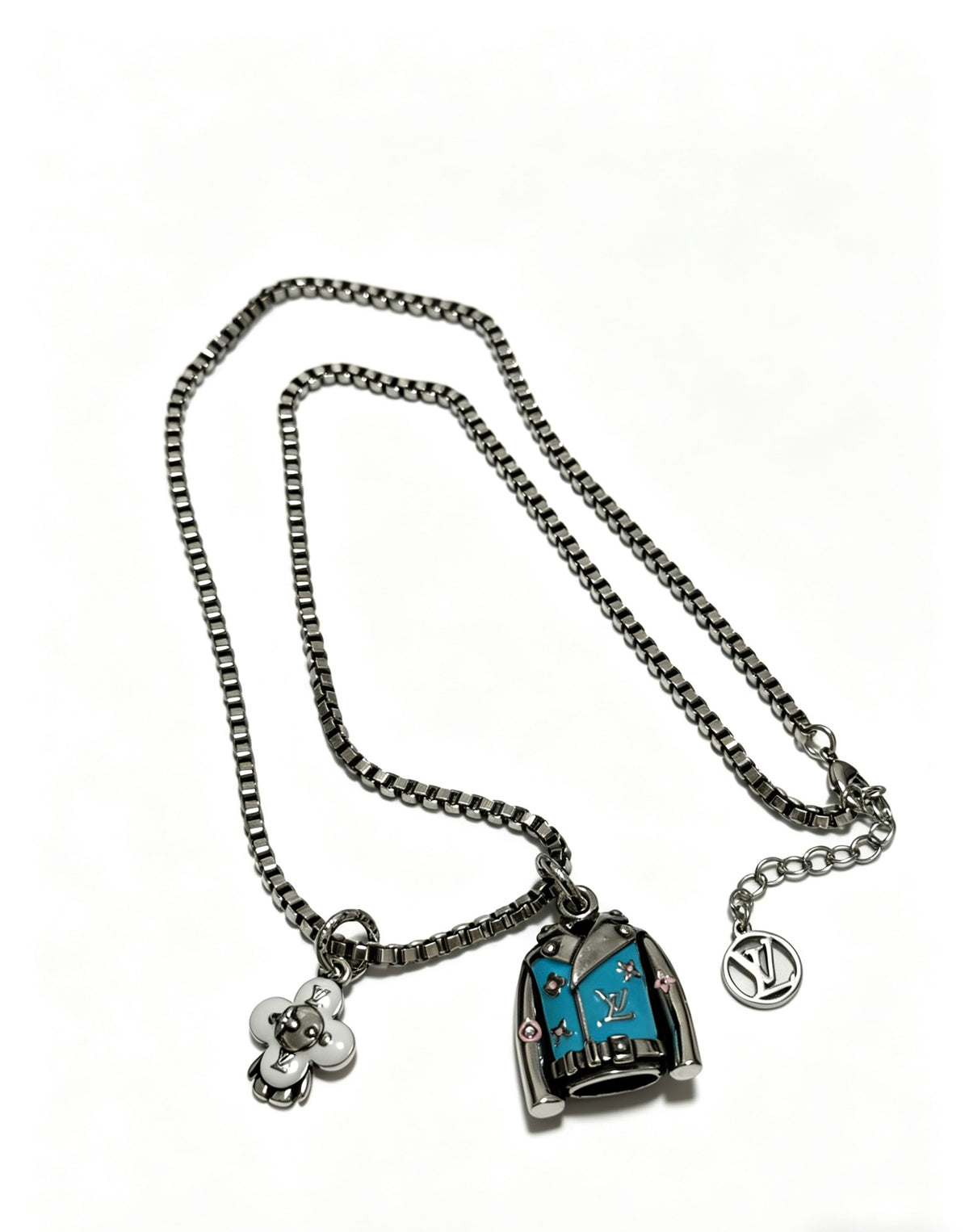 Louis Vuitton Silver-Tone Antiqued Chain Necklace - album image 2