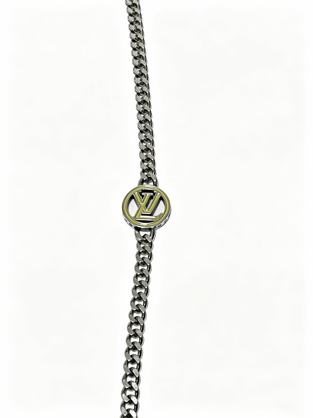 Louis Vuitton Silver-Tone Antiqued Chain Necklace - album image 3