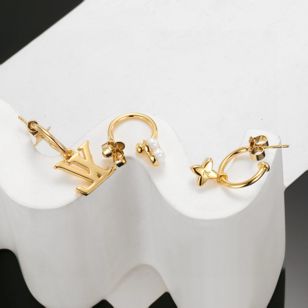 Louis Vuitton Clover LV Letter Earring Set - album image 8