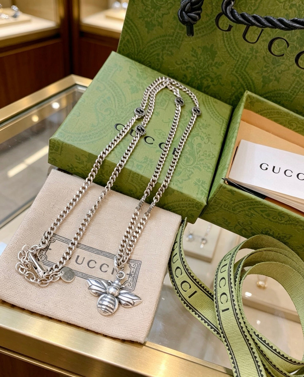 Gucci Anger Forest Interlocking G Bee Antiqued Chain Necklace - album image 1