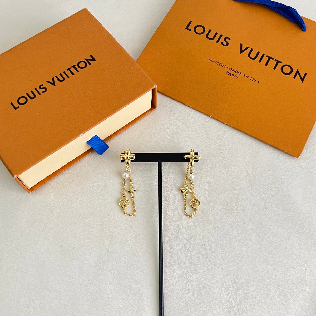Louis Vuitton Gold-Tone Geometric Drop Earrings - album image 2