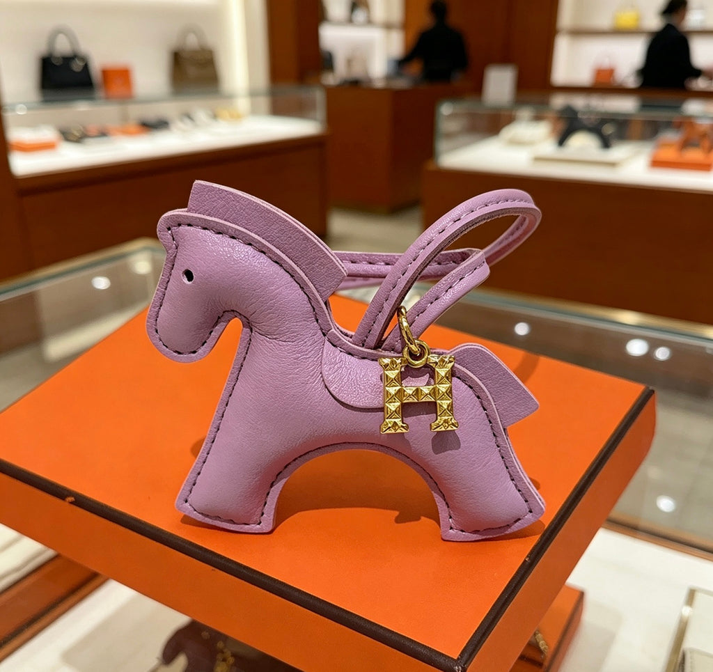Hermès Lavender Leather Horse Bag Charm - album image 4