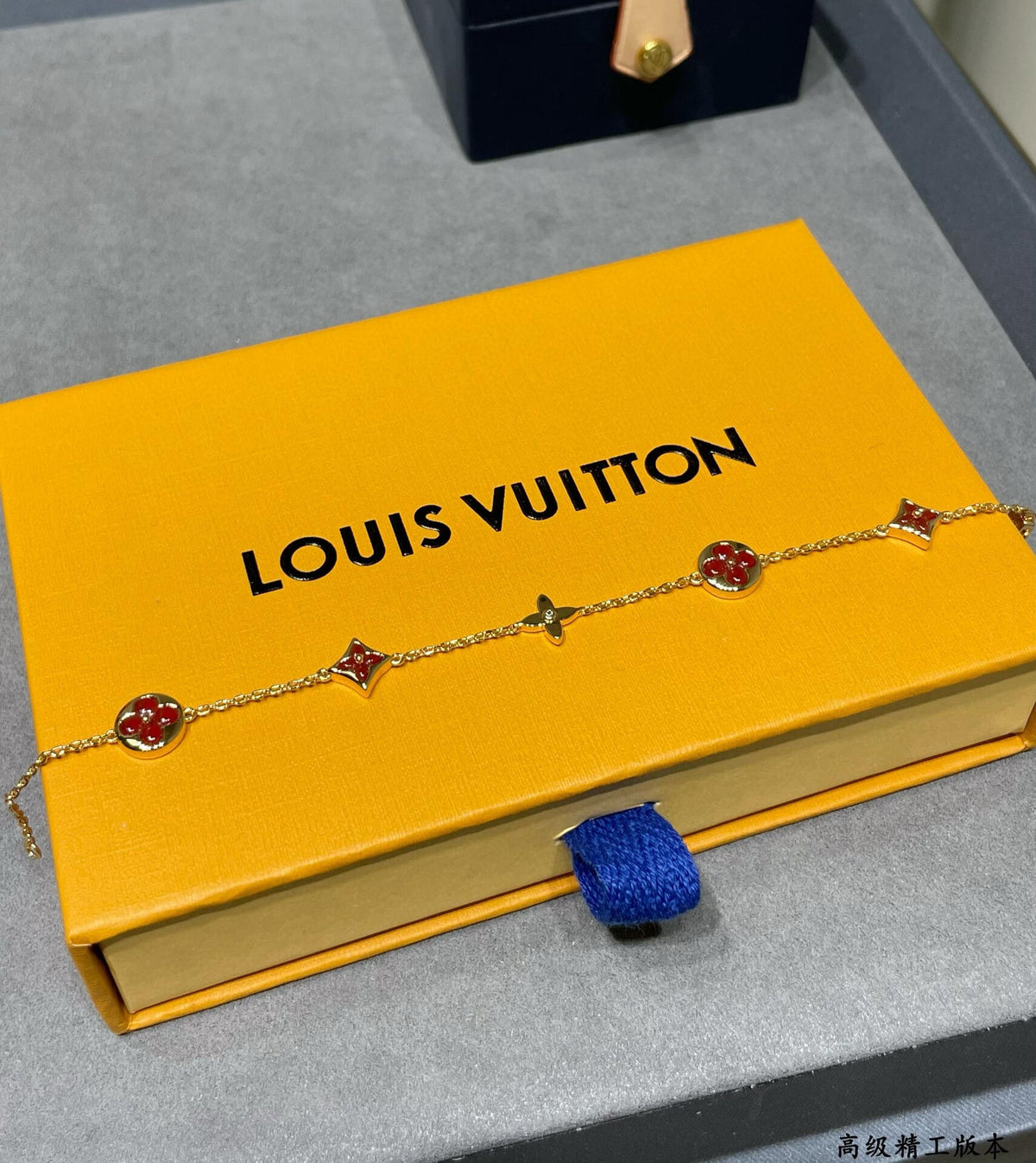 Louis Vuitton Color Blossom Red Five-Flower Bracelet - album image 3