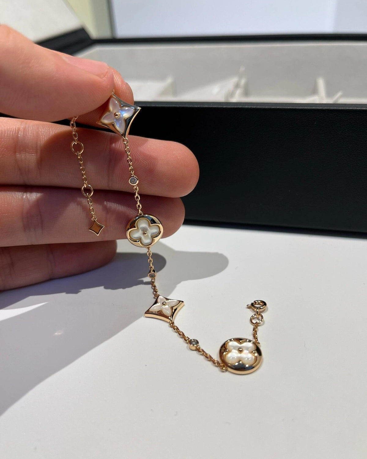 Louis Vuitton Four-Flower Bracelet - album image 4