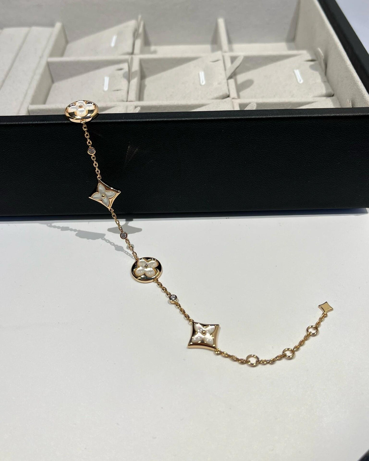 Louis Vuitton Four-Flower Bracelet - album image 2
