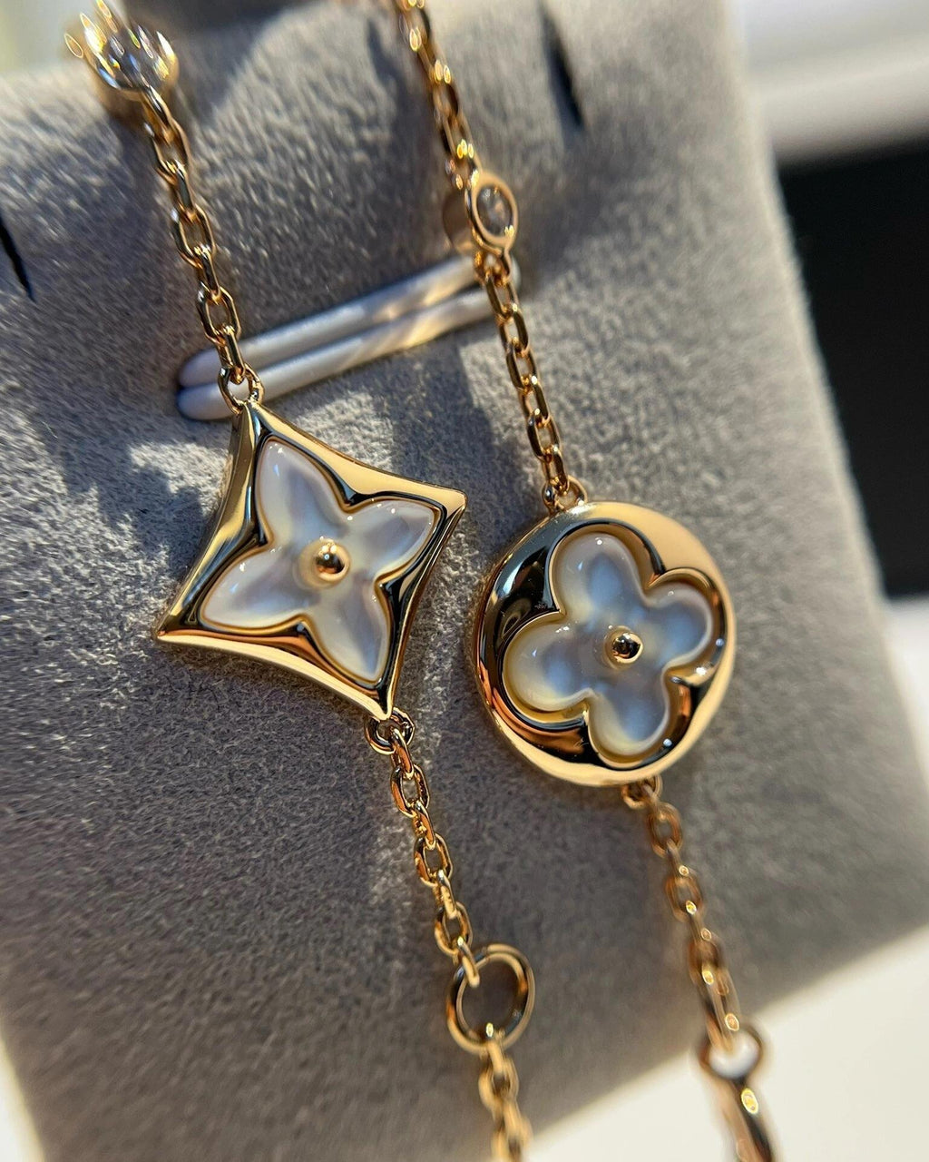 Louis Vuitton Four-Flower Bracelet - album image 6