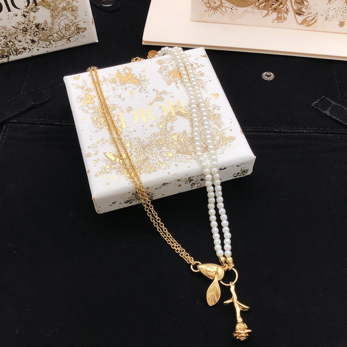 Dior Bow and Pearl-Look Draped Necklace - product image 4