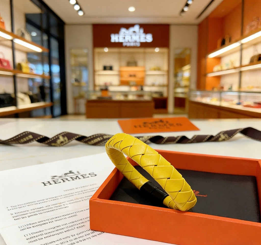 Hermès Gold-Tone Polished H Band Ring - album image 7