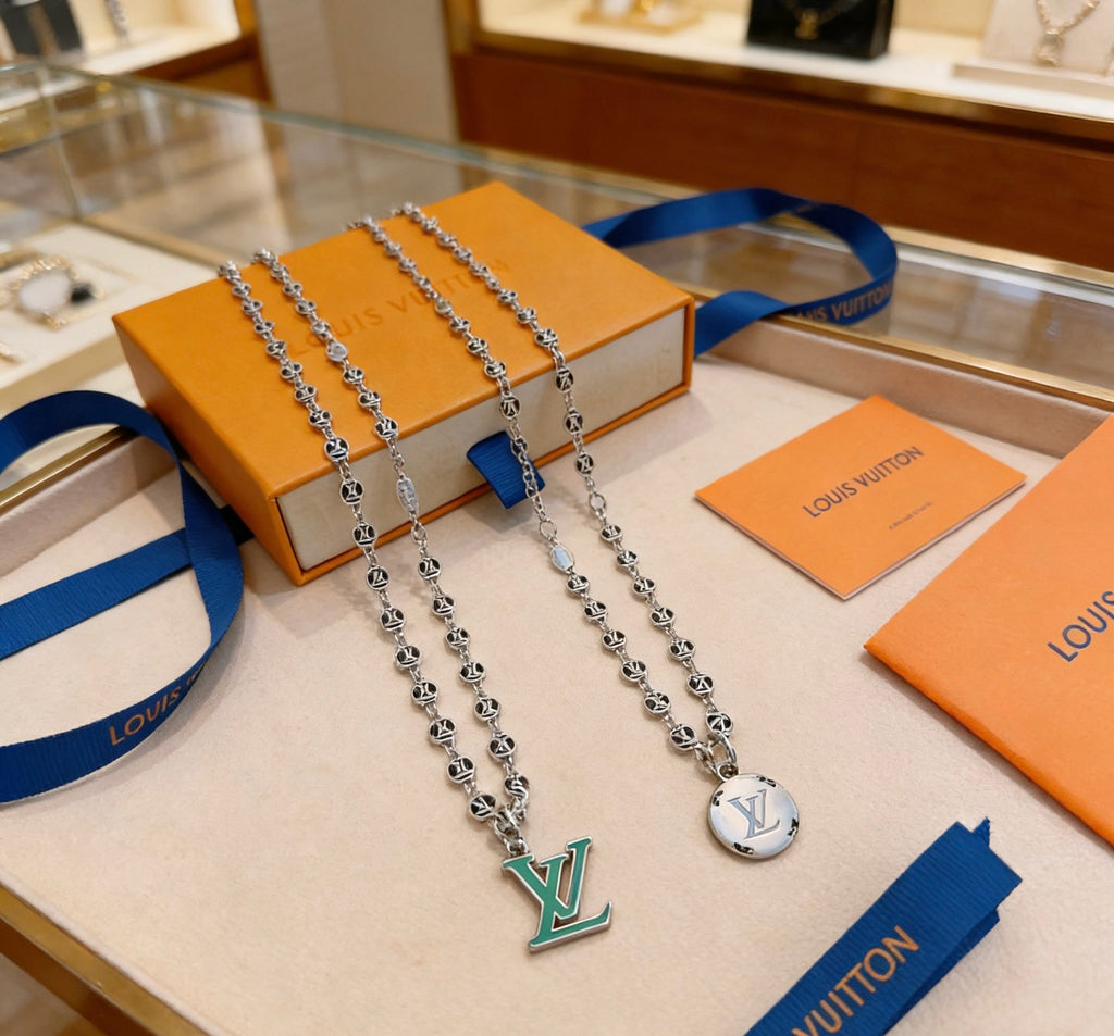 Louis Vuitton Silver-Tone Antiqued Chain Necklace - album image 1