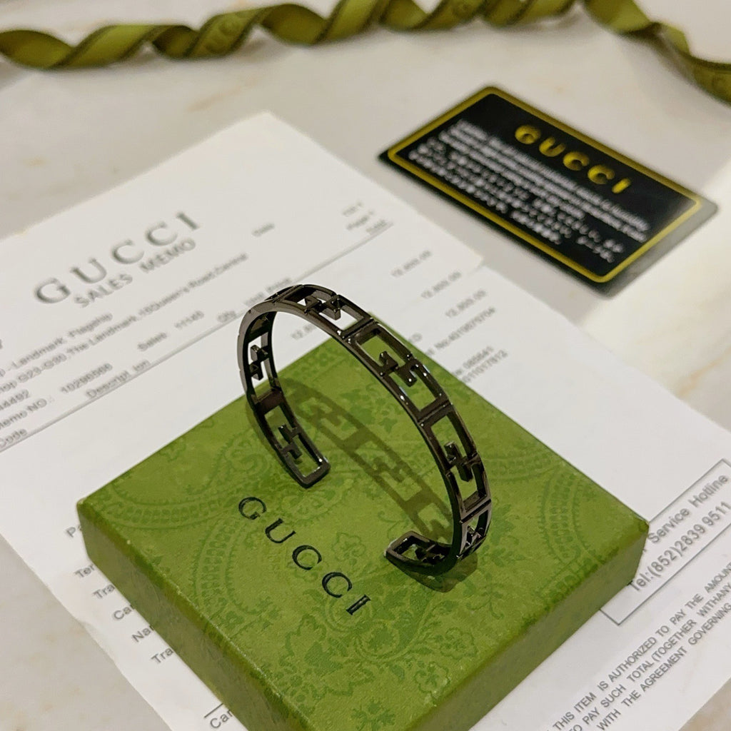 Gucci Anger Forest Interlocking G Antiqued Bangle - album image 7