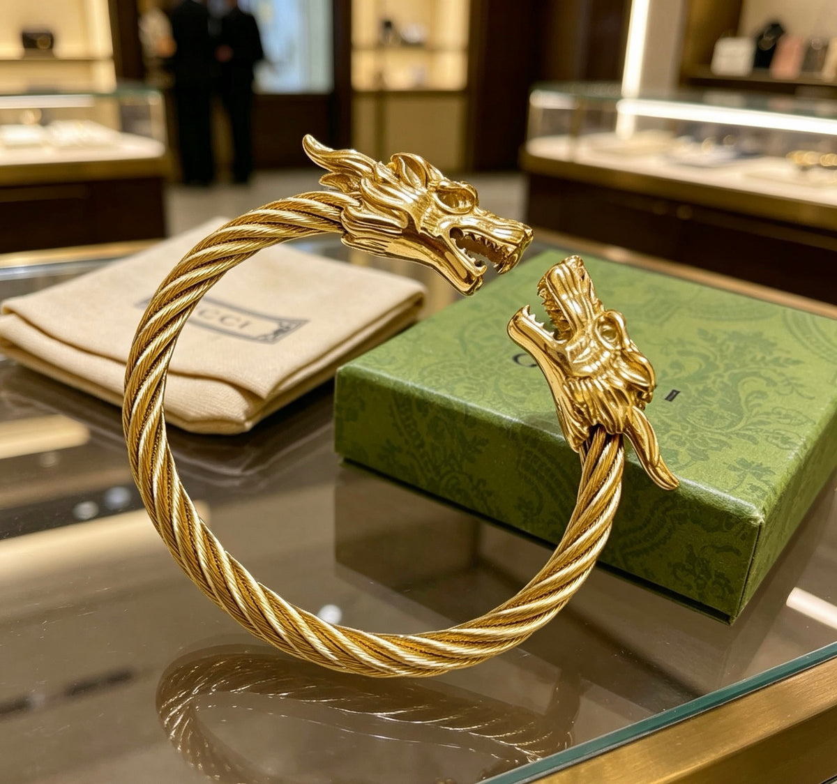 Gucci Anger Forest Interlocking G Antique Silver-Tone Silver-Tone Antiqued Bangle - album image 2