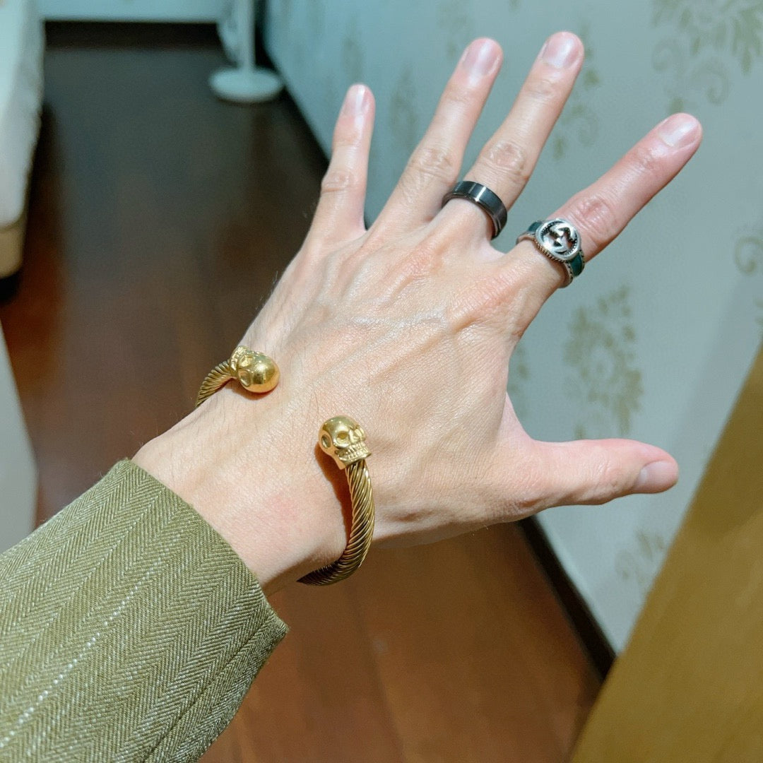 Gucci Anger Forest Interlocking G Antiqued Bangle - album image 6