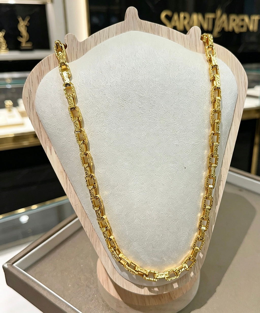 Saint Laurent Gold-Tone Fine Anchor-Link Necklace - album image 3