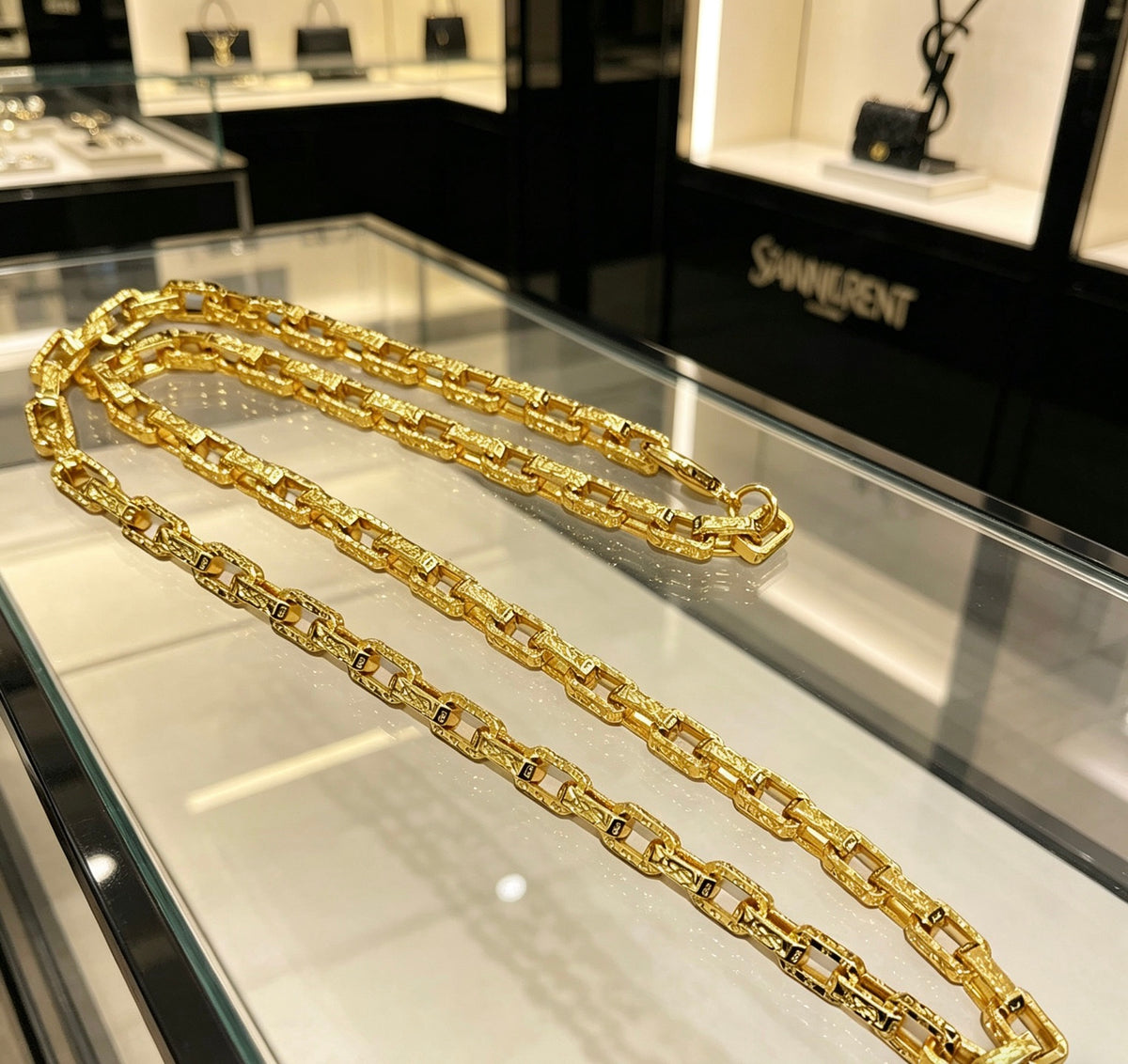 Saint Laurent Gold-Tone Fine Anchor-Link Necklace - album image 4