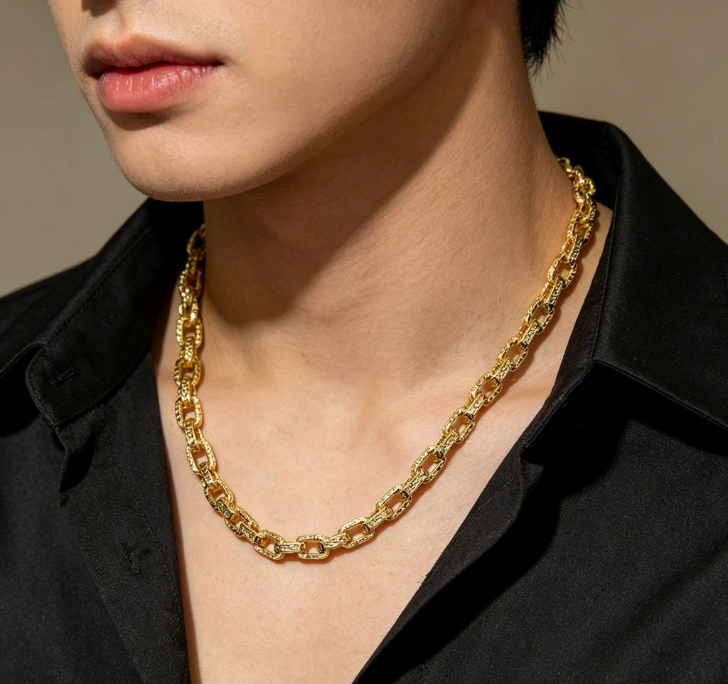 Saint Laurent Gold-Tone Fine Anchor-Link Necklace - album image 5