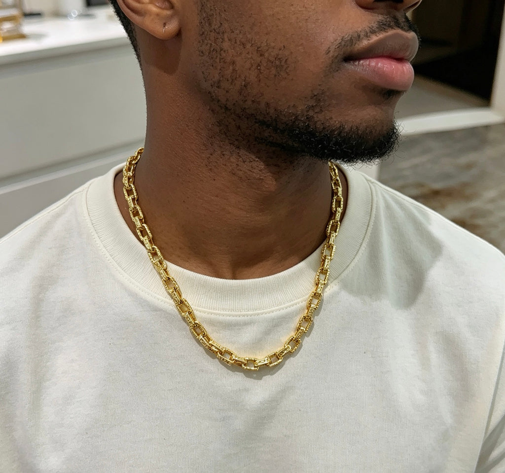 Saint Laurent Gold-Tone Fine Anchor-Link Necklace - album image 2