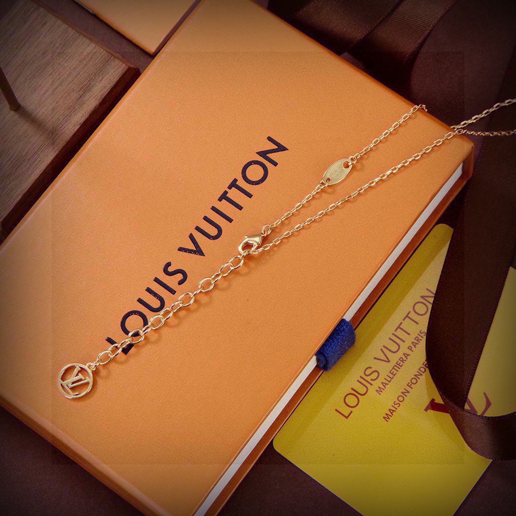 Louis Vuitton Circular Flower Pendant Necklace - album image 3