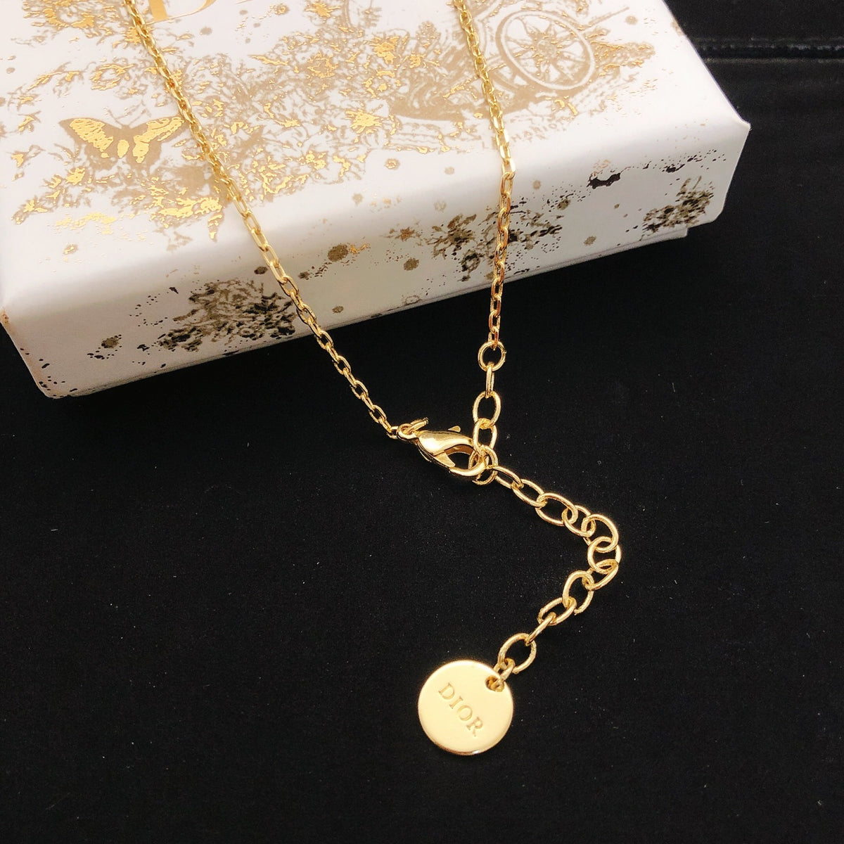 Dior Ribbed Barrel Pendant Necklace - product image 2