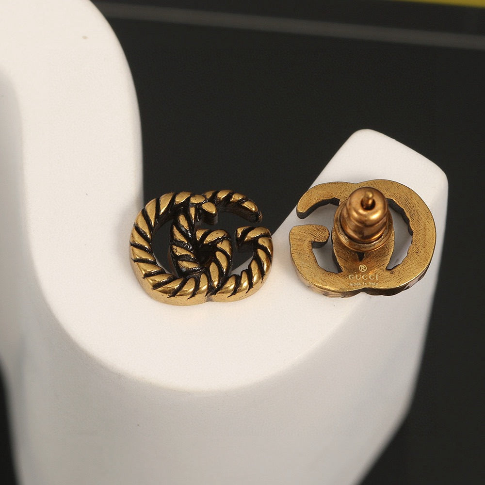 Gucci Dark Silver-Tone Textured GG Stud Earrings - album image 6