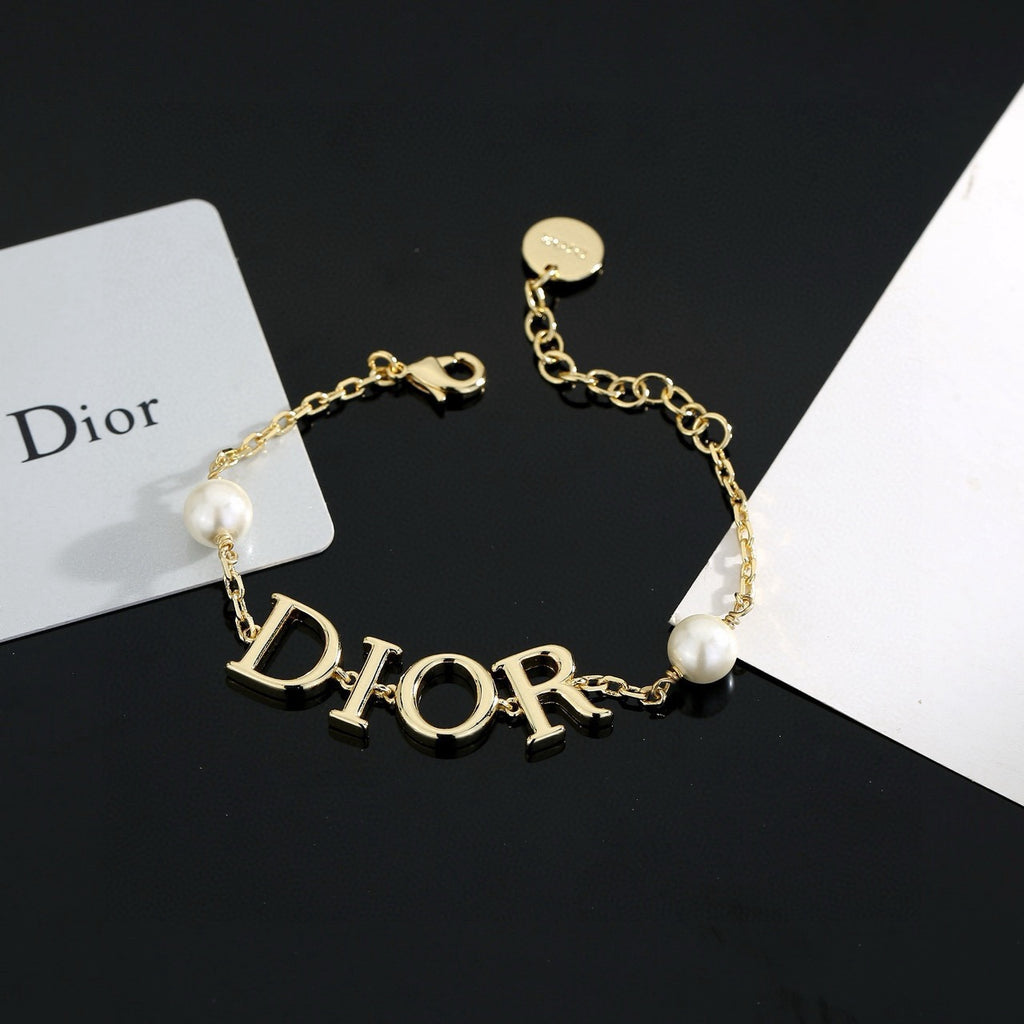 Dior Letter Center Pearl-Look Bracelet - product image 8