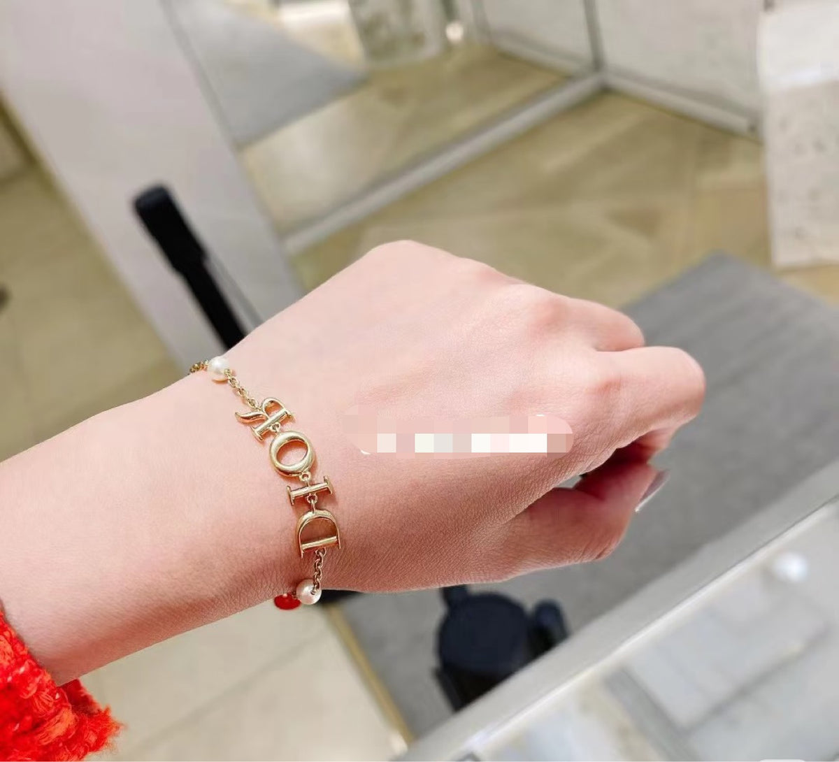 Dior Letter Center Pearl-Look Bracelet - product image 9