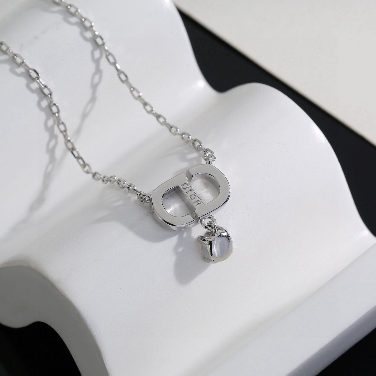 Dior Silver-Tone Bow Pearl-Look Necklace - product image 3