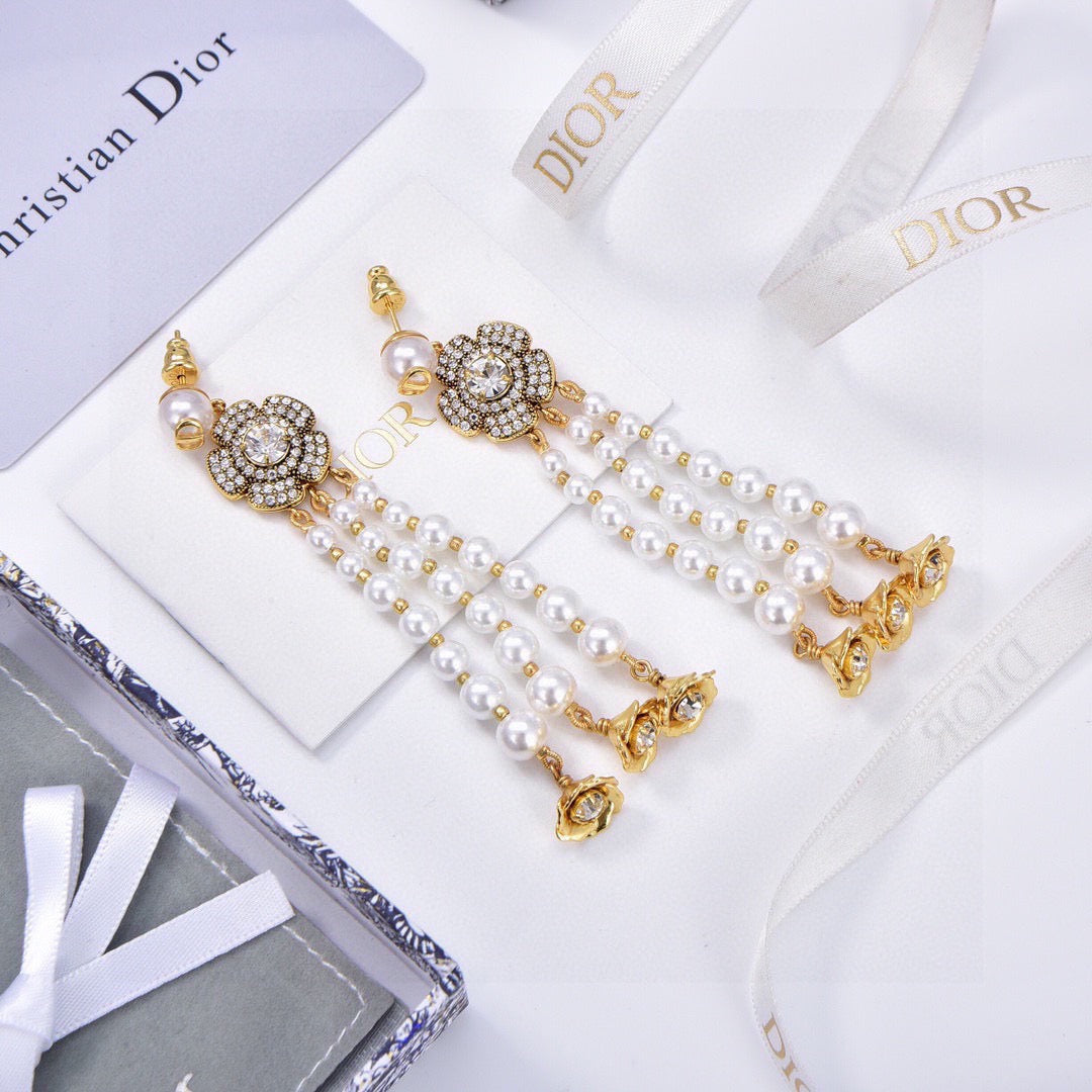 Dior Crystal Floral Fringe Jewelry - product image 1