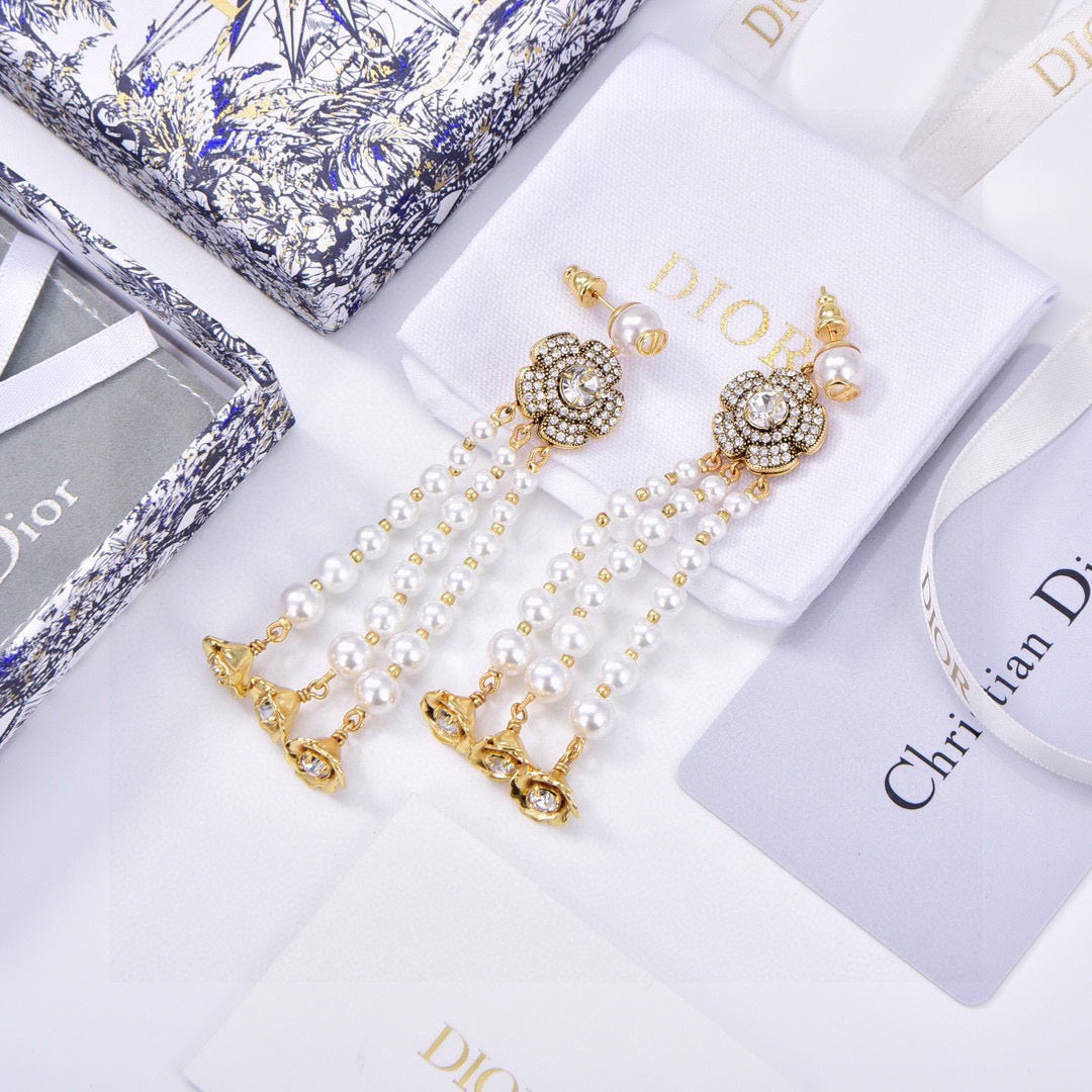 Dior Crystal Floral Fringe Jewelry - product image 7