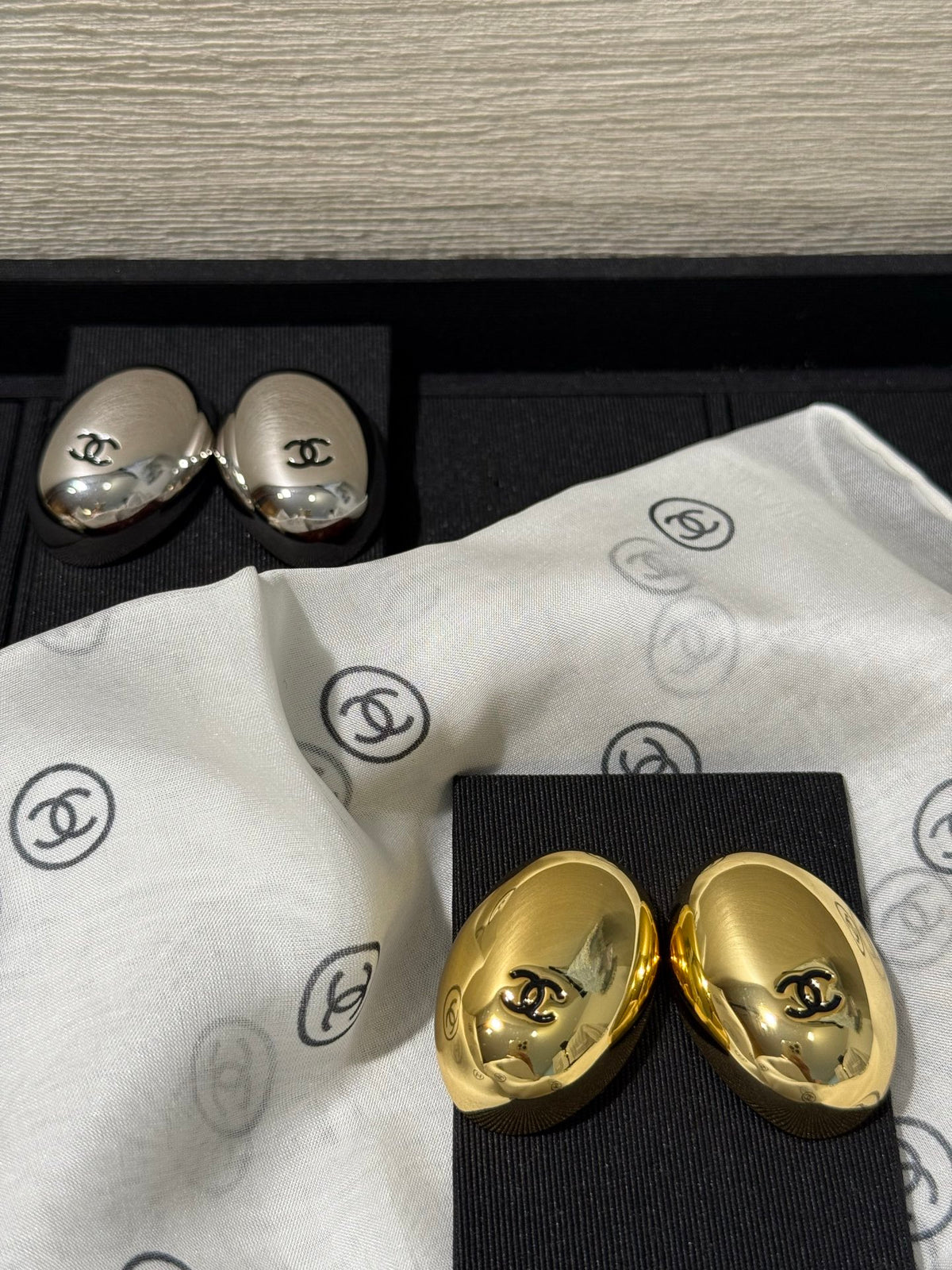 Chanel Interlocking C Enamel Gold-Tone Black Earrings - album image 6