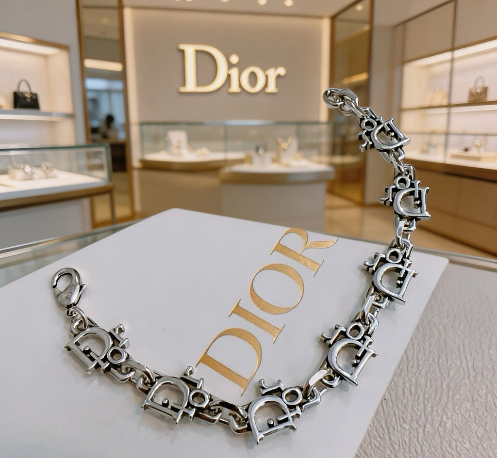 Dior Silver-Tone Floral Link Bracelet - product image 5