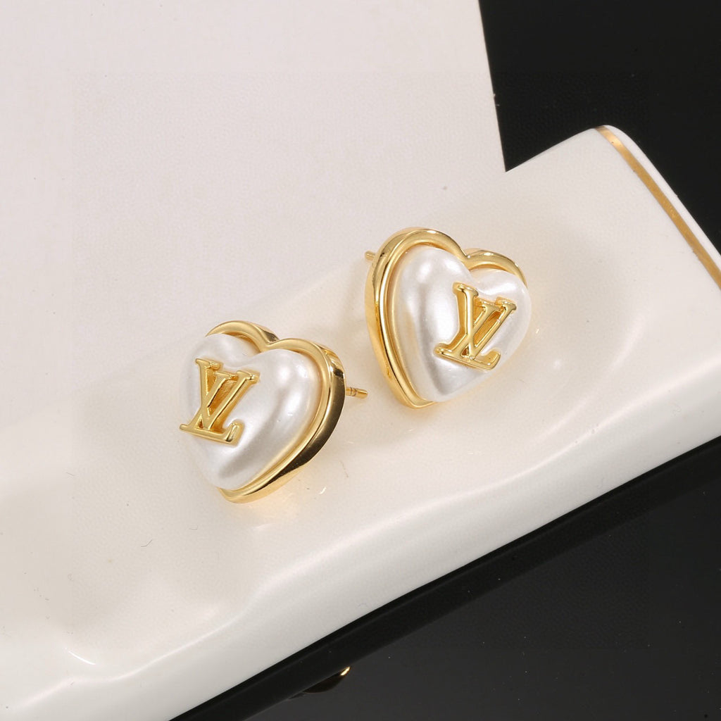 Louis Vuitton Heart LV Letter Stud Earrings - album image 4